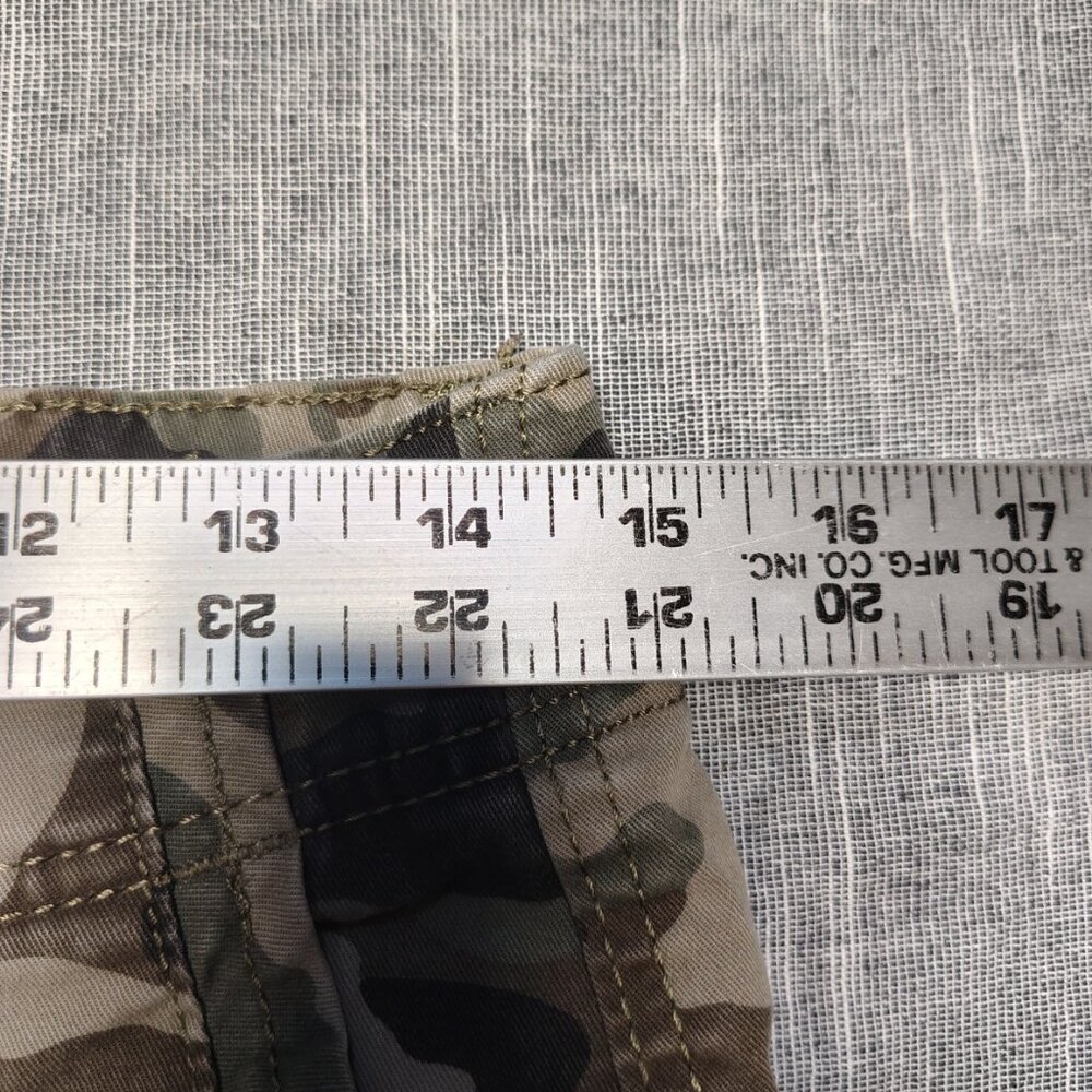 Urban Pipeline Camo Cargo Shorts Mens Size 30 Baggy Streetwear Y2K - Picture 3 of 12